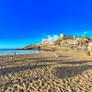 Apartamento De 2 Dormitorios Con Wifi, Cerca De Playa, En , Playa de las Américas España
