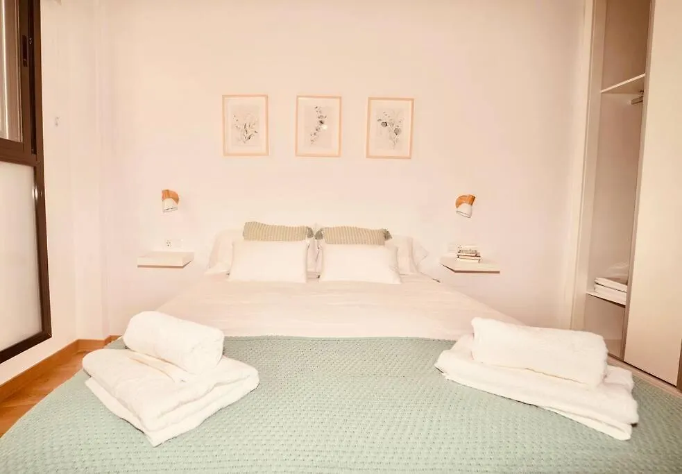Postigo Catedral Con Parking Opcional Apartment Granada